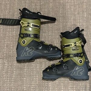 K2 Recon men’s ski boots